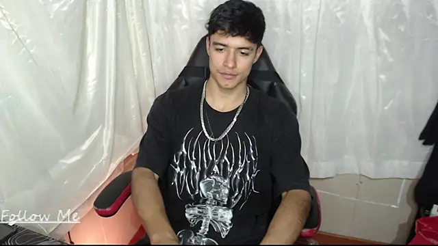 jacobbiker online show from December 5, 2025, 4:43 am