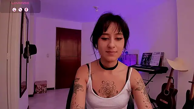 atenea dragon   online show from June 17, 2026, 8:32 pm