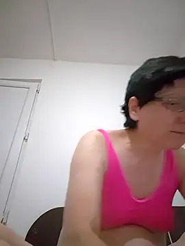 Snapshot of Vera_Elle chatting on June 20, 2026, 2:25 am Vera Elle online show from June 20, 2026, 2:25 am