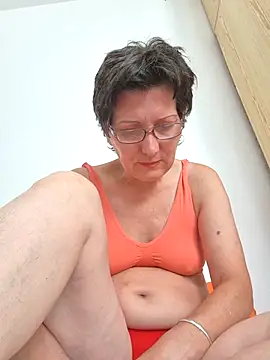Snapshot of Vera_Elle chatting on July 9, 2026, 6:17 am Vera Elle online show from July 9, 2026, 6:17 am
