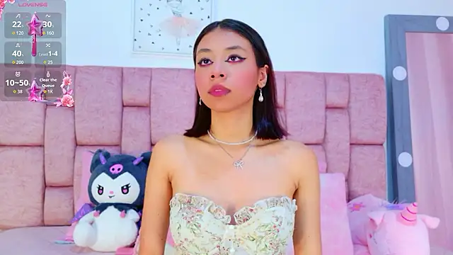 Snapshot of ScarlettLuxe chatting on February 28, 2026, 10:11 pm ScarlettLuxe online show from February 28, 2026, 10:11 pm