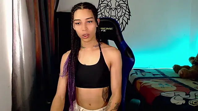 Sweet-Cris online show from November 14, 2025, 3:00 pm