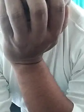 hunk28 6 online show from November 3, 2025, 6:14 am