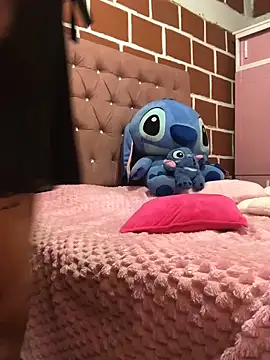 Rachellcooperrr online show from February 26, 2026, 9:58 pm