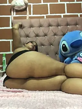 Rachellcooperrr online show from March 5, 2026, 3:57 am