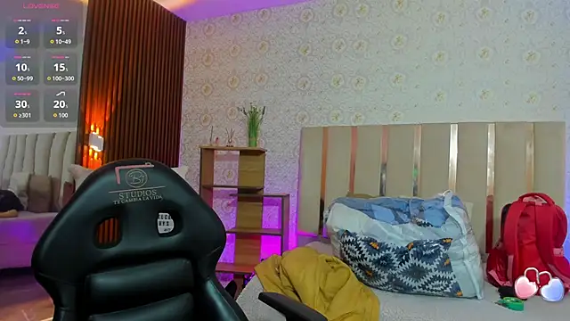 BLUE TAY1 online show from September 19, 2025, 11:44 am