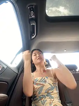 xtt1689999 online show from October 4, 2025, 2:42 am