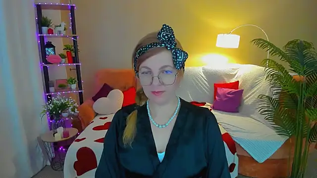 YourUniverser online show from March 19, 2026, 4:27 am