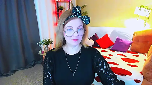 YourUniverser online show from April 19, 2026, 11:09 am