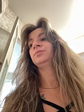 EvvaMur online show from March 31, 2026, 1:40 am