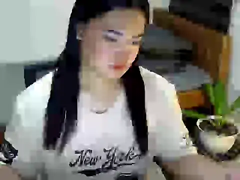 Snapshot of Annierose_ts chatting on October 2, 2025, 9:22 pm Annierose ts online show from October 2, 2025, 9:22 pm