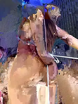 ALYSON HARPER online show from January 7, 2026, 9:39 pm