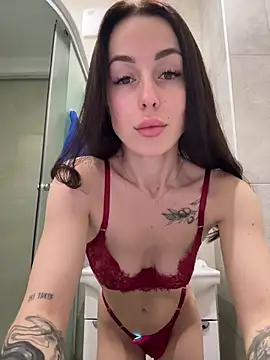 SakuraSara online show from November 19, 2025, 4:34 am