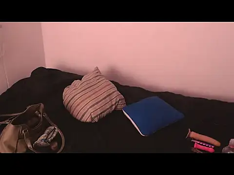 NathaSlave online show from October 7, 2025, 7:05 am