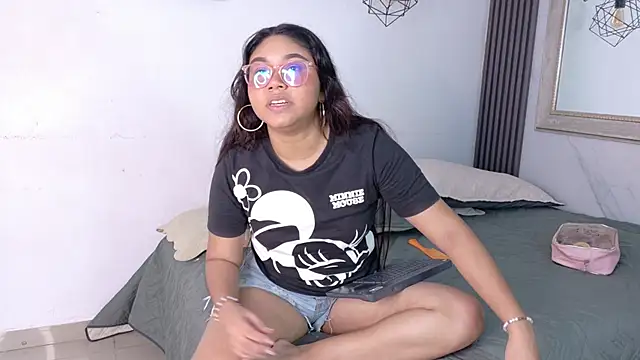 Snapshot of shanon_marel chatting on November 28, 2025, 12:08 pm shanon marel online show from November 28, 2025, 12:08 pm