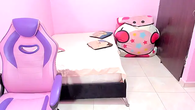 Snapshot of latin_doll_squirts chatting on September 26, 2025, 1:04 pm latin doll squirts online show from September 26, 2025, 1:04 pm