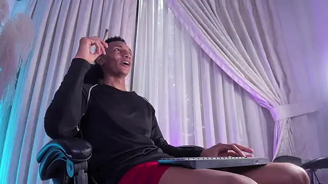 JulienSaint online show from April 6, 2026, 12:17 pm