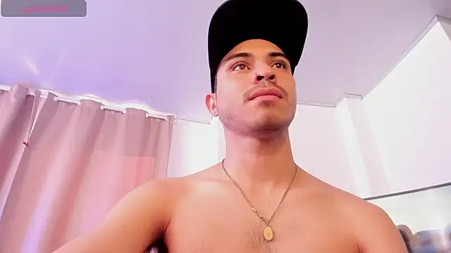 Bastian MCcormick online show from March 20, 2026, 1:27 pm