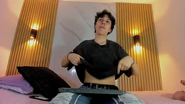 Snapshot of IM_DAREN chatting on November 25, 2025, 3:39 am IM DAREN online show from November 25, 2025, 3:39 am