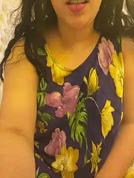 Snapshot of Bold-arabic-vibes chatting on May 25, 2026, 5:52 pm Bold-arabic-vibes online show from May 25, 2026, 5:52 pm