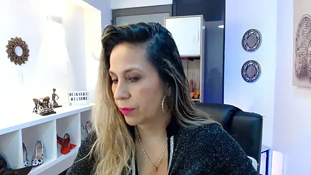 DianaPearls online show from April 8, 2026, 10:37 am