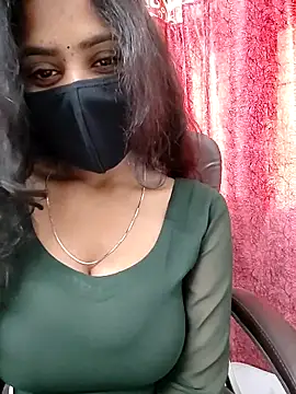 Snapshot of SEEMA_127 chatting on October 15, 2025, 5:40 am SEEMA 127 online show from October 15, 2025, 5:40 am