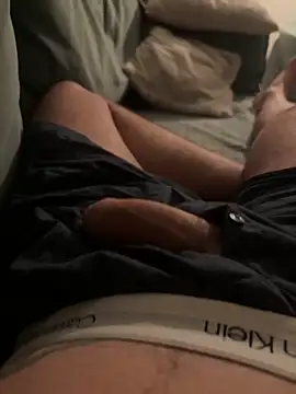 Snapshot of Bigtitsloveshow chatting on March 4, 2026, 4:18 am Bigtitsloveshow online show from March 4, 2026, 4:18 am