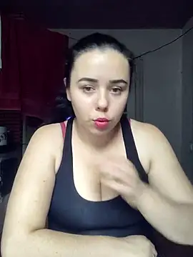 Snapshot of CutieMarine chatting on October 10, 2025, 10:03 am CutieMarine online show from October 10, 2025, 10:03 am