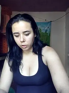 Snapshot of CutieMarine chatting on October 13, 2025, 10:37 am CutieMarine online show from October 13, 2025, 10:37 am