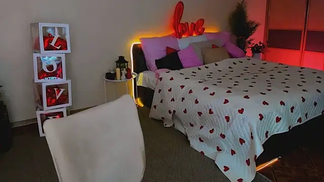 YourLovellyStory online show from February 16, 2026, 11:39 am