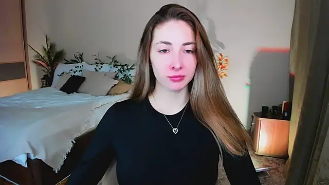 Snapshot of SensitiveSooul chatting on November 17, 2025, 7:30 pm SensitiveSooul online show from November 17, 2025, 7:30 pm