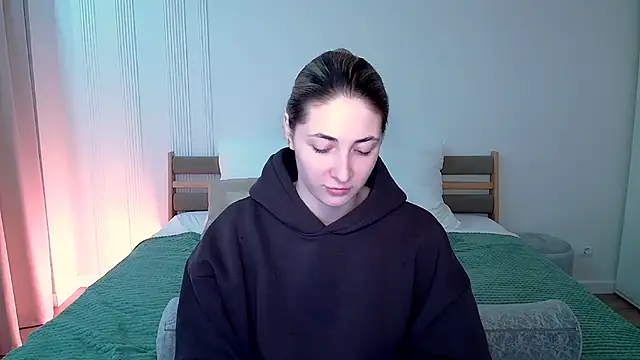 Snapshot of SensitiveSooul chatting on April 22, 2026, 7:37 pm SensitiveSooul online show from April 22, 2026, 7:37 pm