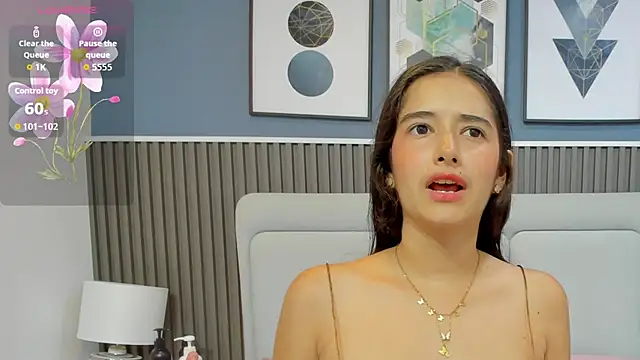 Ivy petit online show from December 19, 2025, 7:21 pm