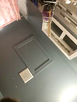 chocolate bella online show from March 8, 2026, 4:49 am