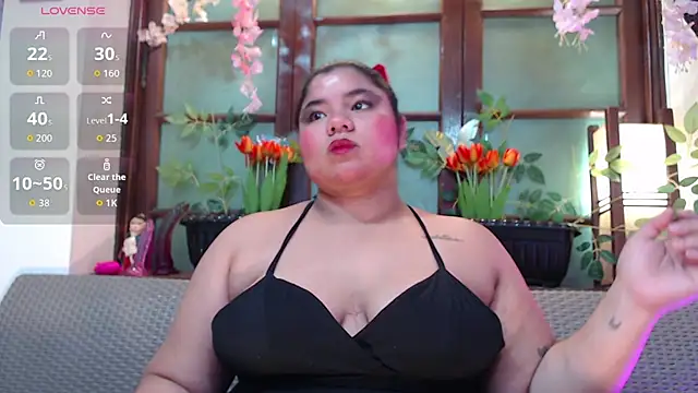 Snapshot of Lia_Arellano chatting on July 18, 2026, 7:28 pm Lia Arellano online show from July 18, 2026, 7:28 pm