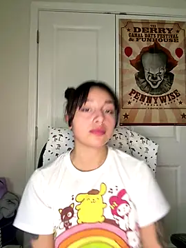 CharmingMaddie online show from December 14, 2025, 8:57 pm