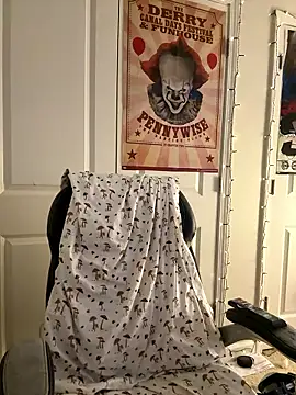 CharmingMaddie online show from January 9, 2026, 4:48 am