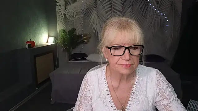 Sabina Ros online show from October 21, 2025, 8:48 am