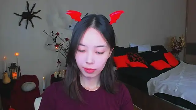 SoulHarmoonyy online show from October 30, 2025, 7:47 pm