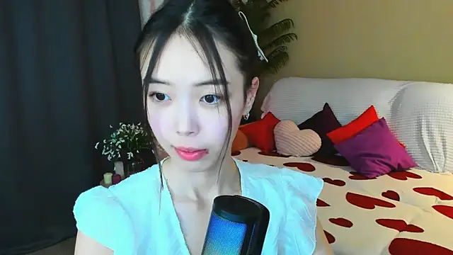 SoulHarmoonyy online show from April 18, 2026, 7:07 pm