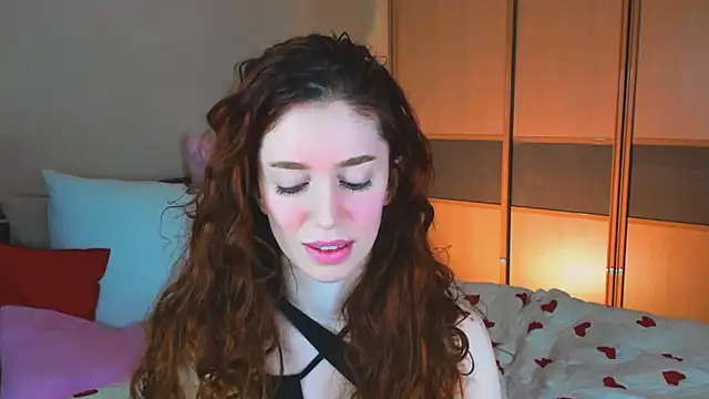 ChristinaConteeree online show from March 29, 2026, 4:23 am