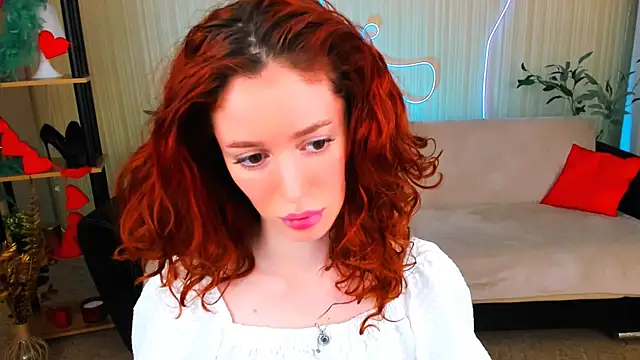 Snapshot of ChristinaConteeree chatting on July 25, 2026, 7:11 pm ChristinaConteeree online show from July 25, 2026, 7:11 pm