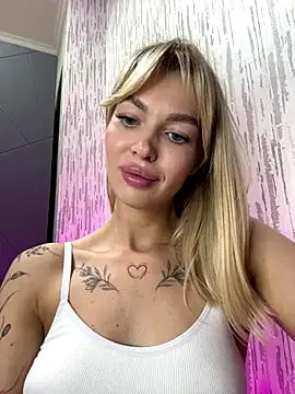 miss veroNika online show from September 13, 2025, 2:50 pm