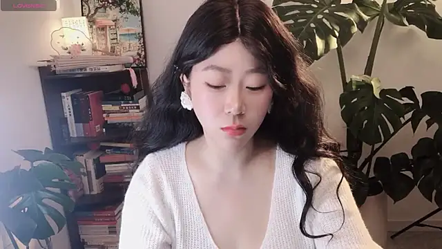 Emmaq996 online show from February 11, 2026, 1:43 am