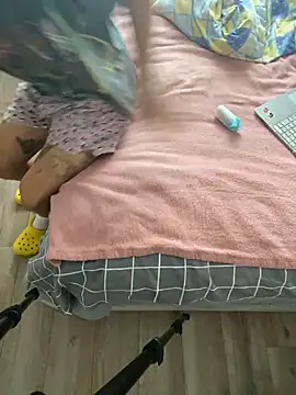 Snapshot of darkdecide chatting on November 2, 2025, 10:50 am darkdecide online show from November 2, 2025, 10:50 am