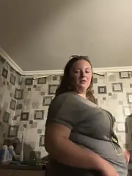 Sophia BigBoobss 1 online show from May 13, 2026, 7:55 pm