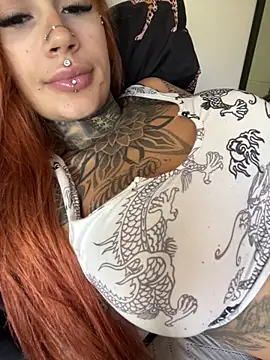 sereiaruiva99 online show from March 12, 2026, 3:18 pm