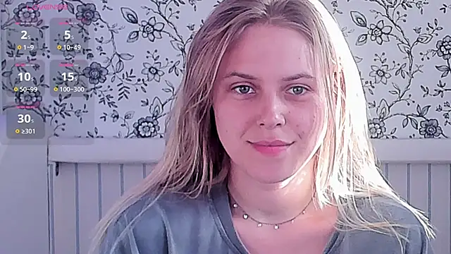 Snapshot of AngelAnty chatting on July 17, 2026, 3:18 pm AngelAnty online show from July 17, 2026, 3:18 pm