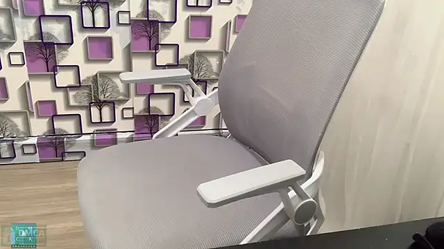  ROSE 22 online show from November 8, 2025, 11:21 am