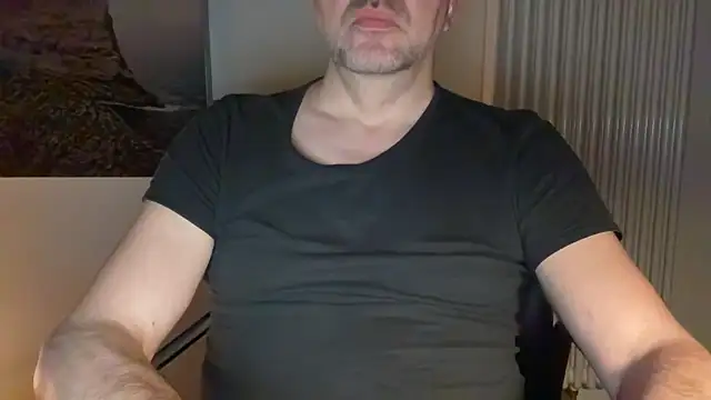 Snapshot of german9inch chatting on February 16, 2025, 9:38 pm german9inch online show from February 16, 2025, 9:38 pm